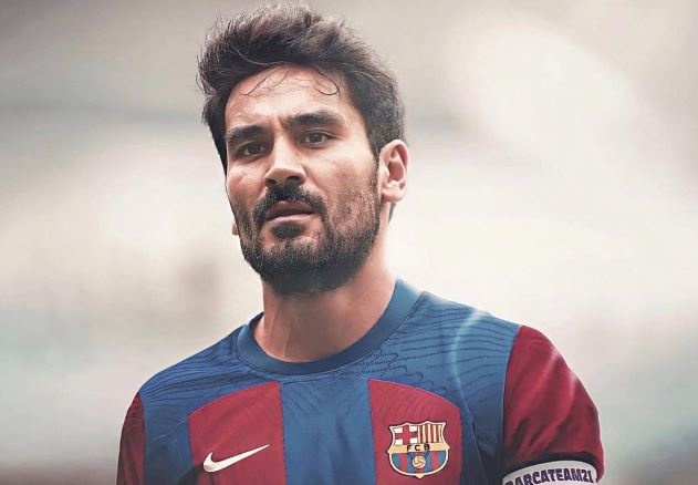 Man City mất trắng trụ cột vào tay Barcelona