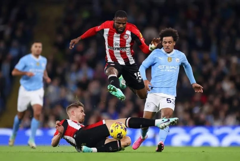 Ngoại hạng Anh sẽ có tân vương?