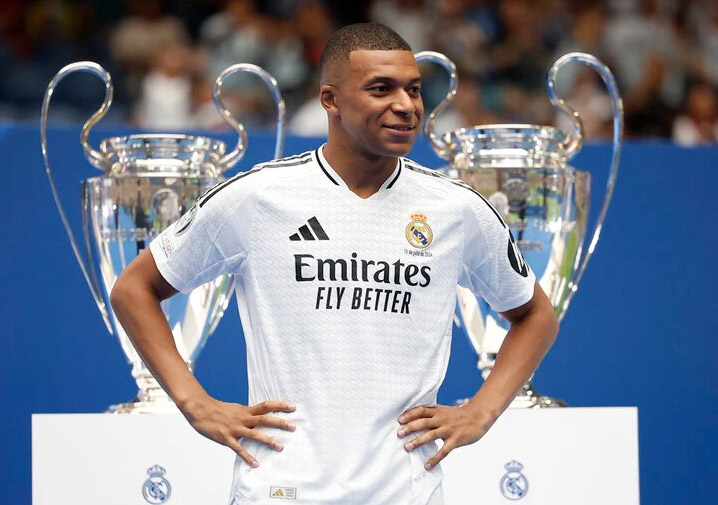 Màn ra mắt hoành tráng của Mbappe tại Real Madrid