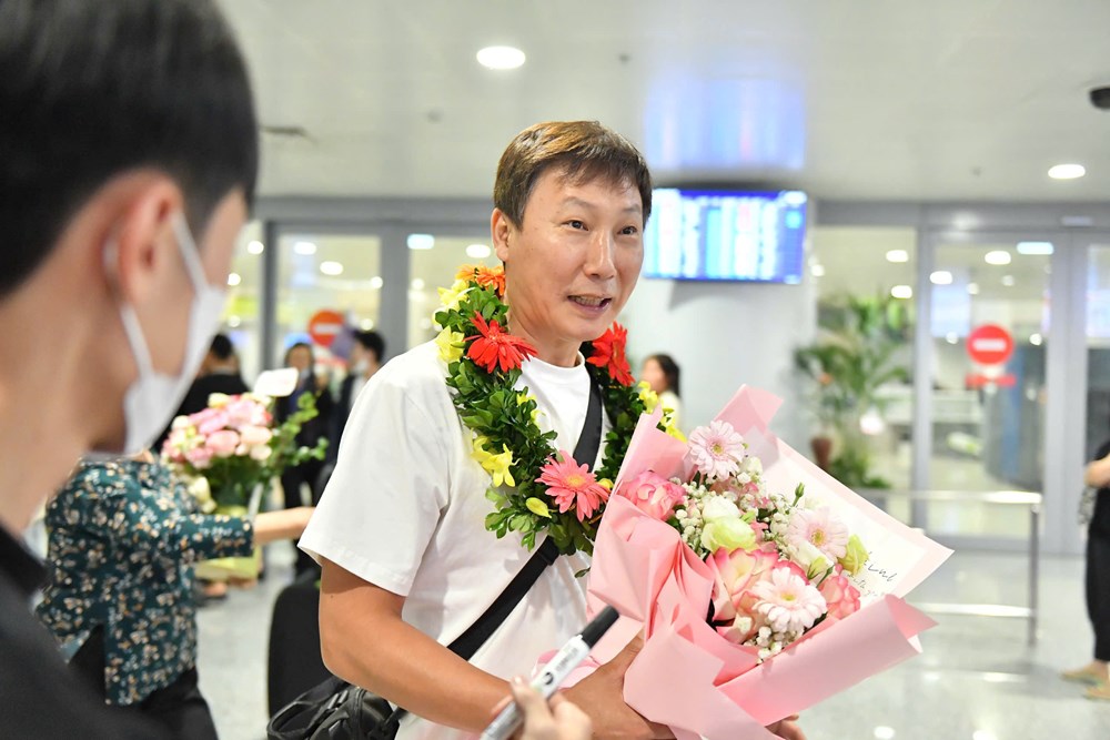 U22 Việt Nam rạng rỡ ngày trở về sau chiến dịch SEA Games 33 lịch sử