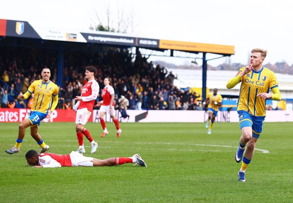 Arsenal nhọc nhằn hạ Mansfield 2-1 tại FA Cup
